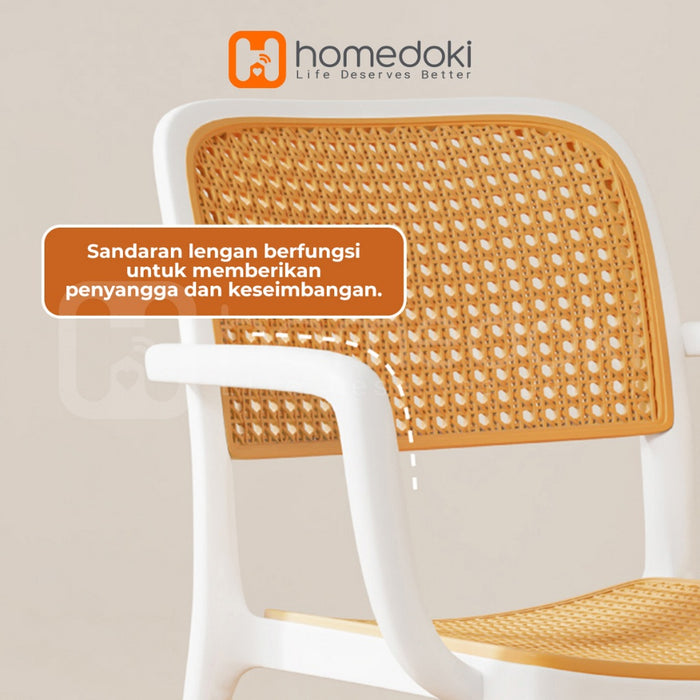 Homedoki Kursi Plastik/Kursi Teras/Kursi Makan/Kursi Cafe/Kursi Rotan